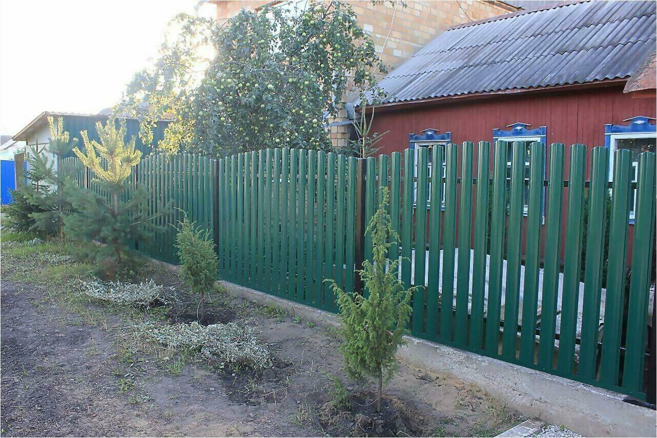 Забор из штакетника 60м фото1 в Архангельске