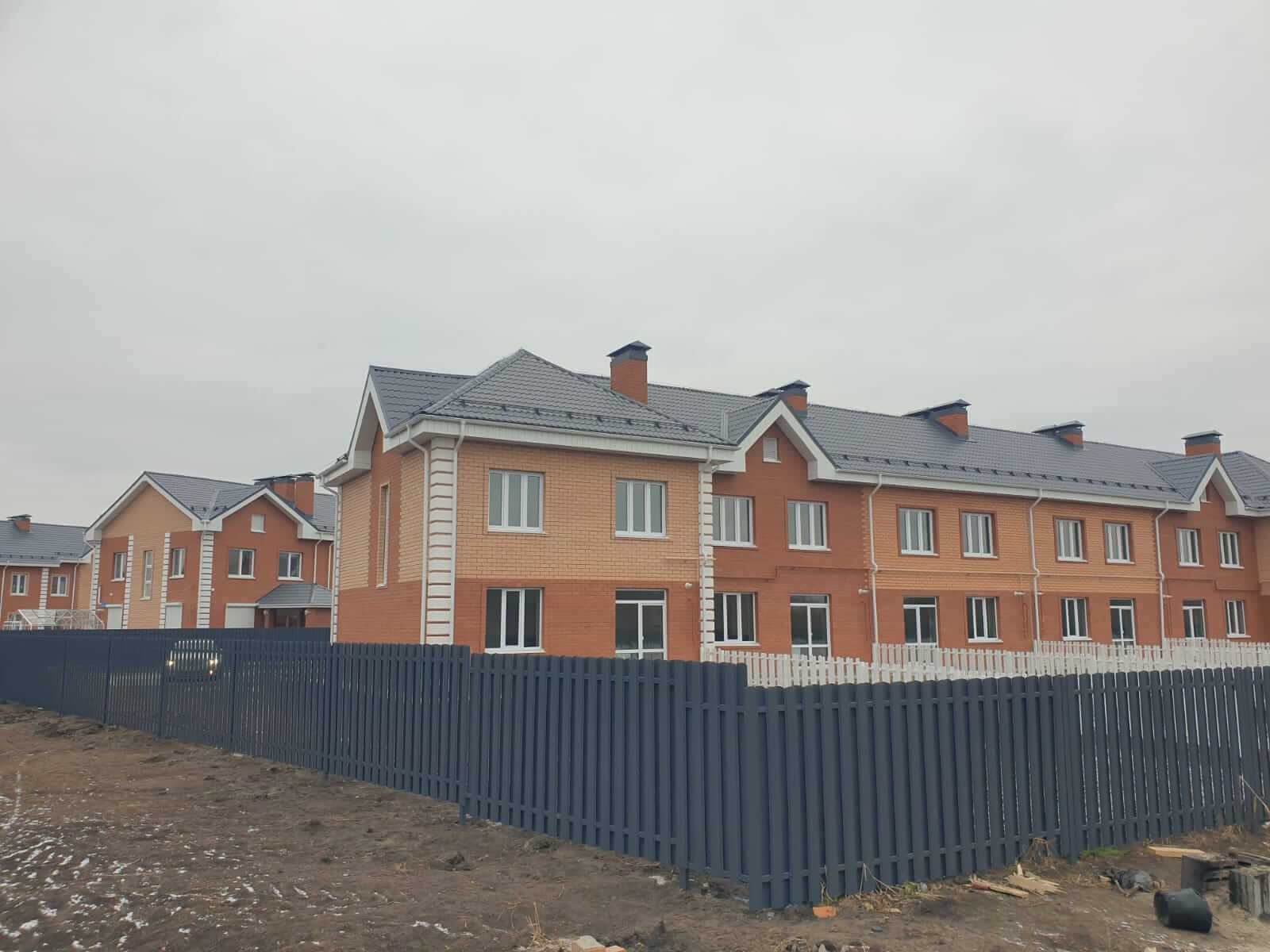 Забор из штакетника 230м Серый Графит фото4 в Архангельске