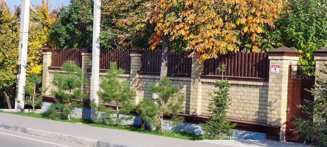 Забор из штакетника 90м Красный Каштан фото6 в Архангельске