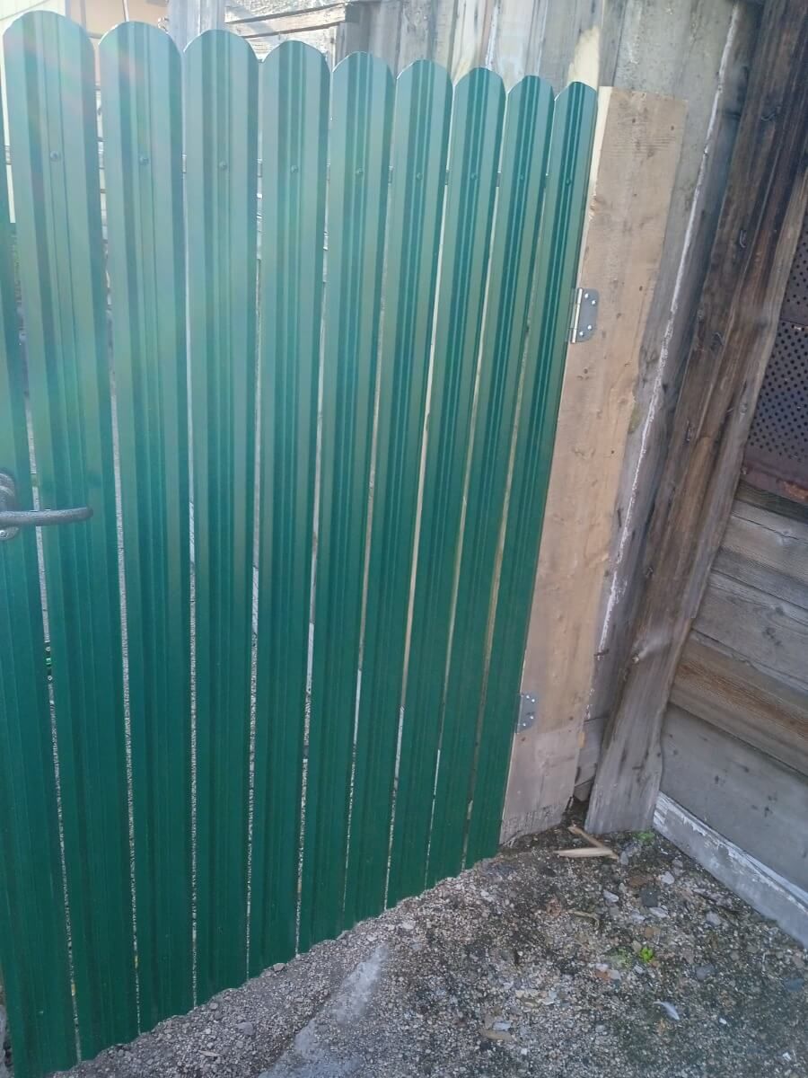 Калитка из штакетника ЭКО-М RAL6005/6005 Зеленый Мох двусторонний фото 1 в Архангельске