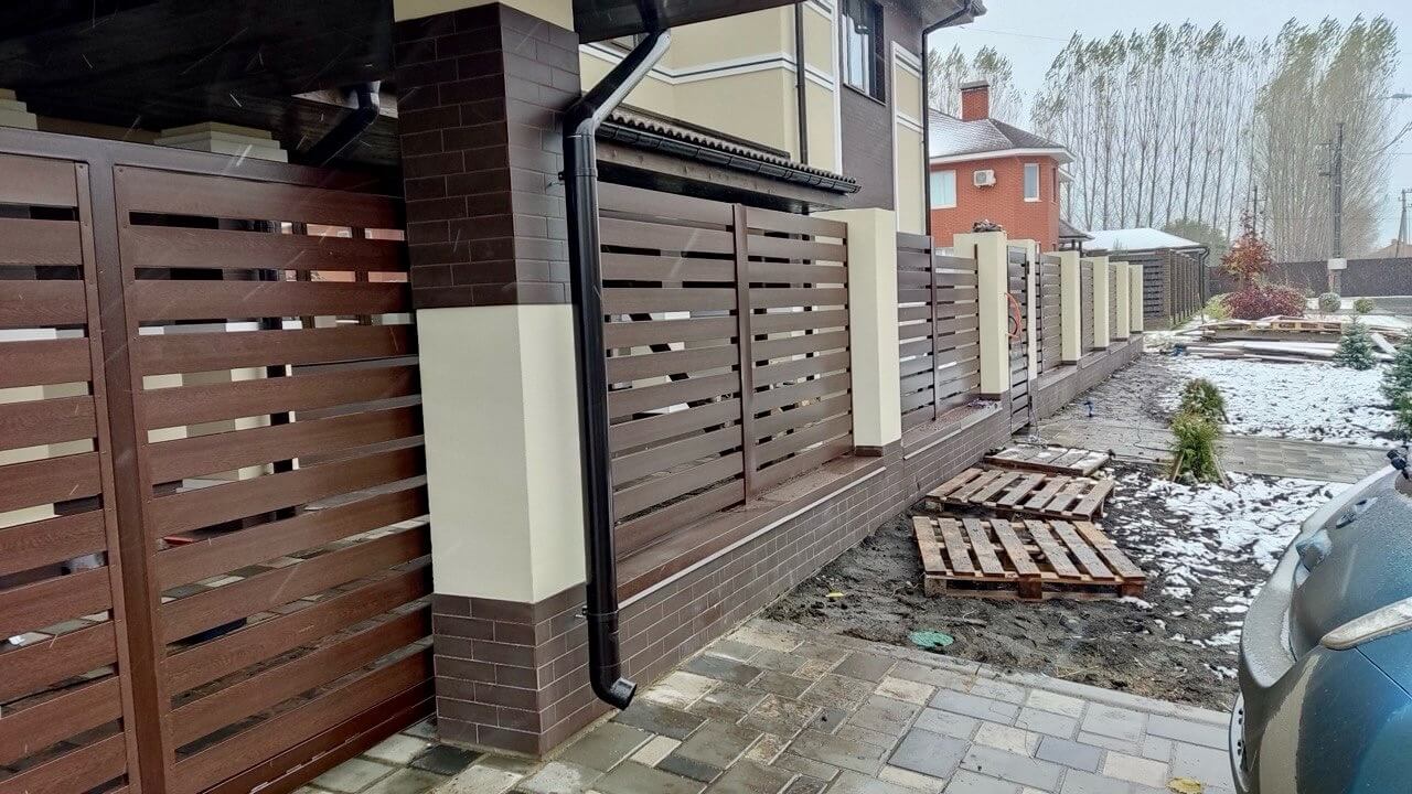 Забор-ранчо из металлопланкена 26м Мореный Дуб Printech фото 2 в Архангельске