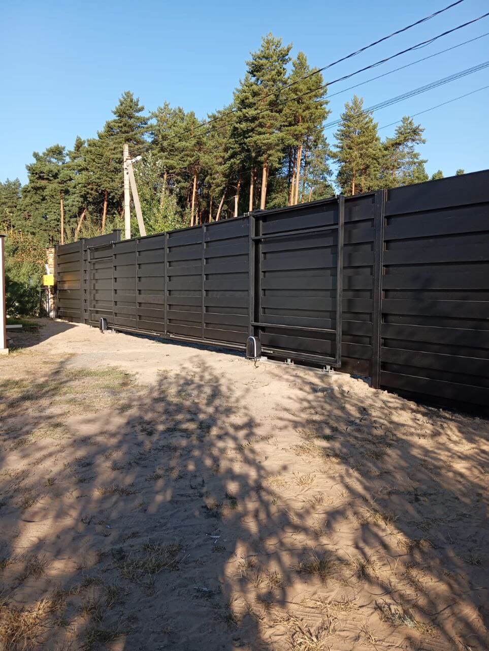 Забор-ранчо из металлопланкена 37м RAL9005 Черный МАТТЕ фото 2 в Архангельске