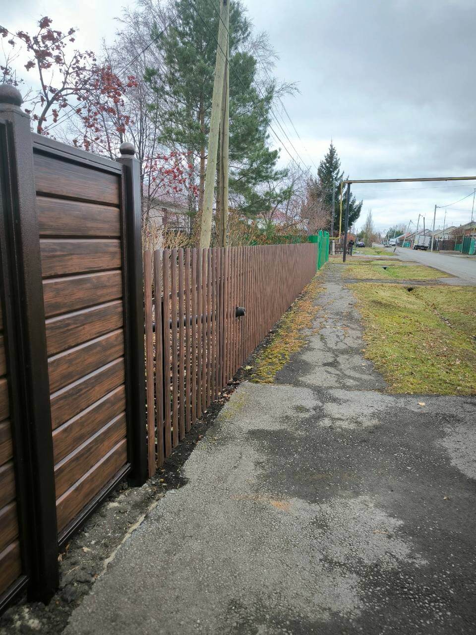 Забор из металлосайдинга Евро-Брус 46м Античное Дерево Принтек фото 3 в Архангельске