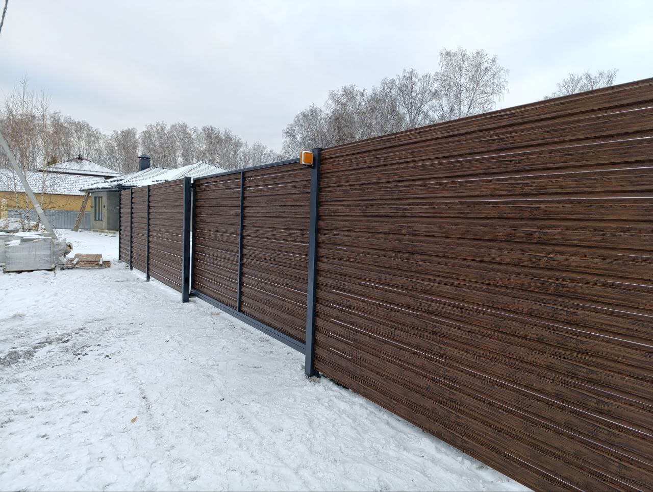 Забор-ранчо из евроштакетника 58м Темный Каштан 3D Принтек фото 1 в Архангельске