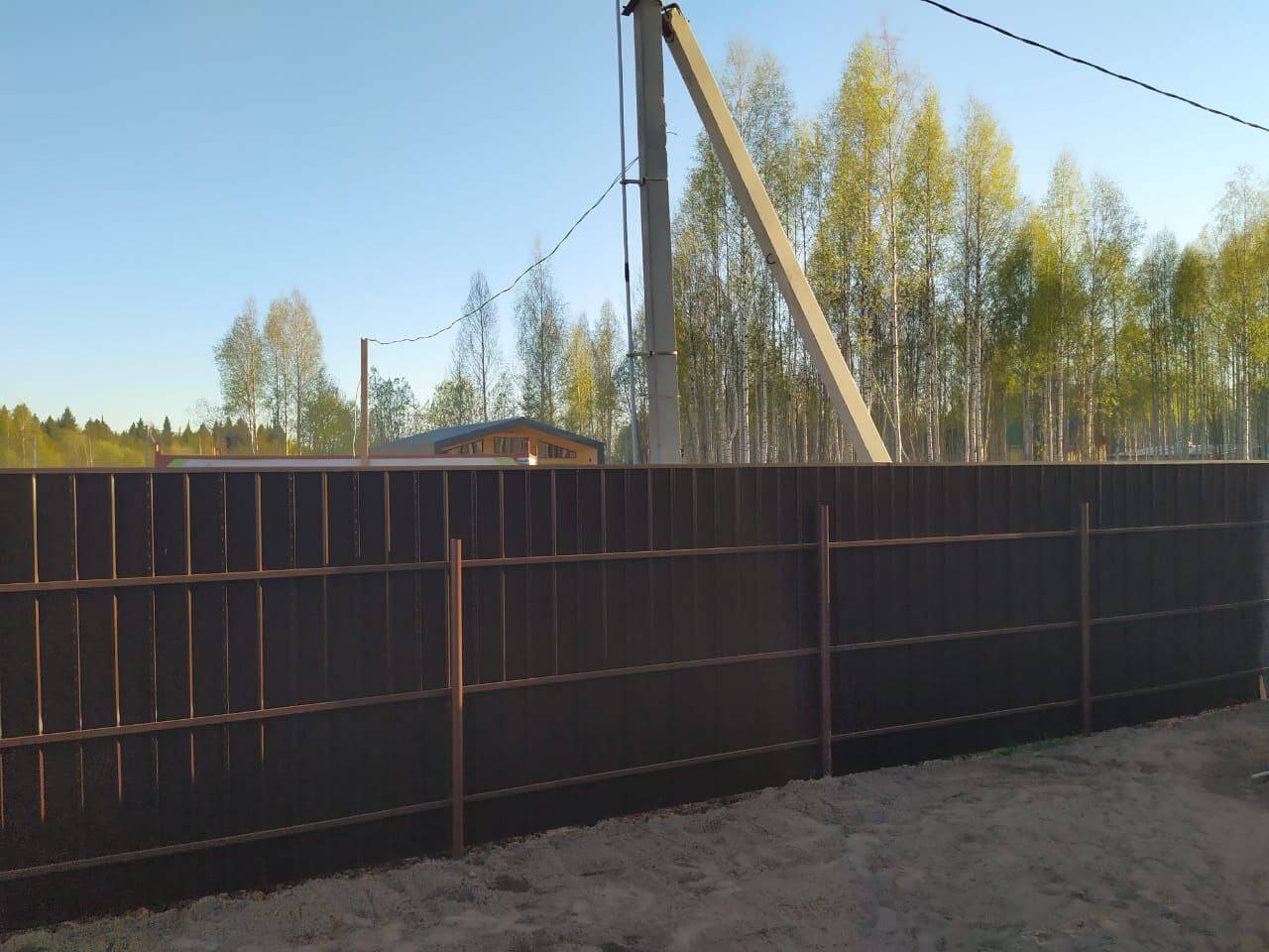 Забор из металлосайдинга ЕВРО-БРУС 25м Темный Каштан 3D Принтек фото 5 в Архангельске
